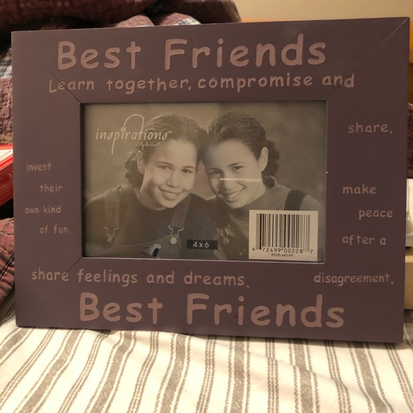 Frame. 💵 - Picture 1 of 1